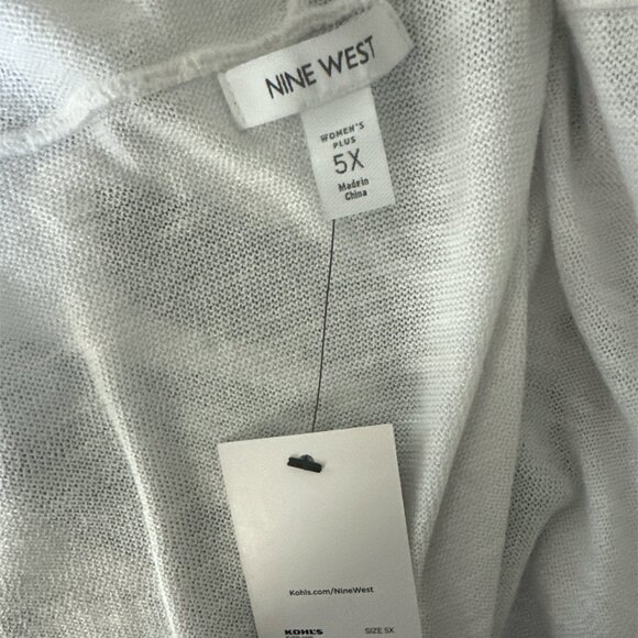 Nine West White Shrug - NWT - Size 5X - Picture 4 of 5